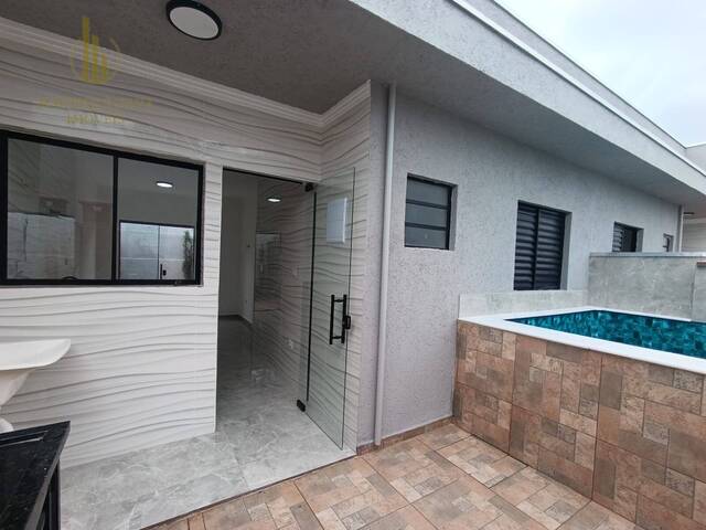 #C354 - Casa com Piscina para Venda em Itanhaém - SP - 1