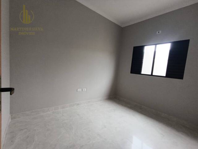 Casa com Piscina para Venda em Itanhaém - 5