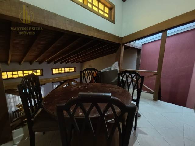 Casa com Piscina para Venda em Itanhaém - 4