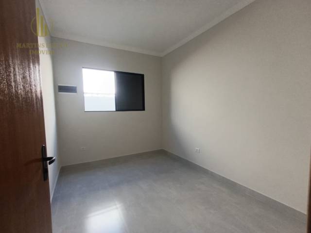 Casa com Piscina para Venda em Itanhaém - 4