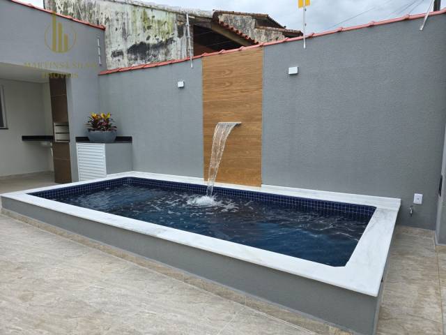 #C378 - Casa com Piscina para Venda em Itanhaém - SP - 2