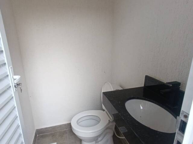 Casa com Piscina para Venda em Itanhaém - 5