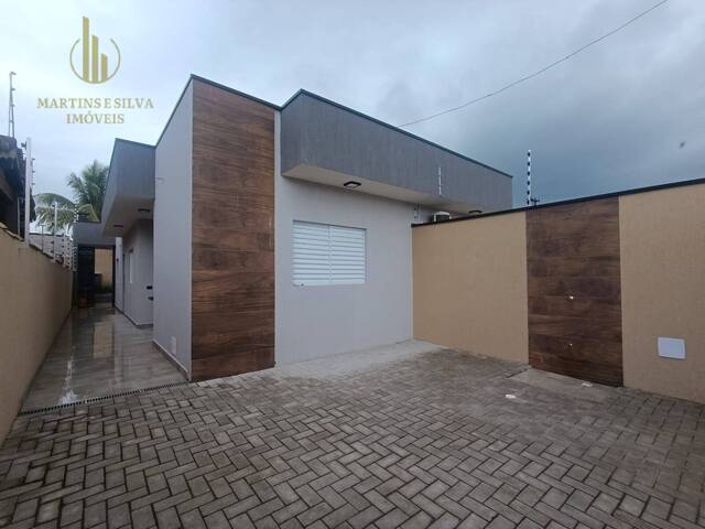 #C383 - Casa com Piscina para Venda em Itanhaém - SP - 3