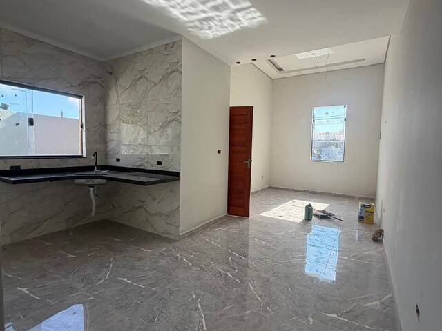 Casa com Piscina para Venda em Itanhaém - 5