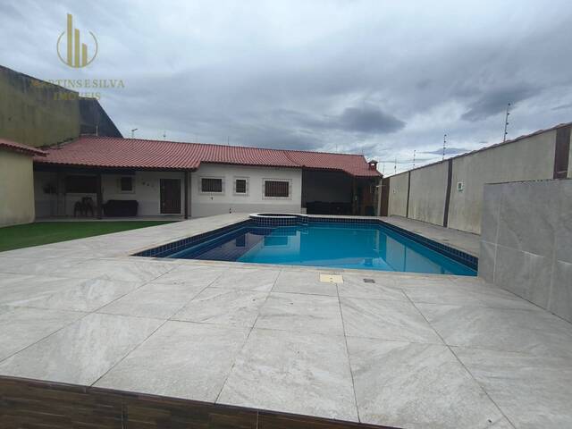 #C387 - Casa com Piscina para Venda em Itanhaém - SP - 2