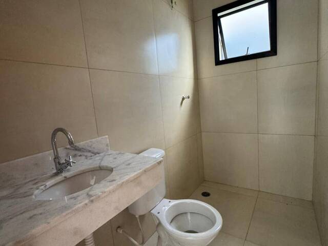 #C388 - Casa com Piscina para Venda em Itanhaém - SP - 2