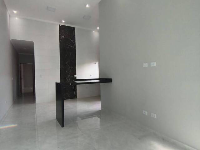 #C393 - Casa com Piscina para Venda em Itanhaém - SP - 3