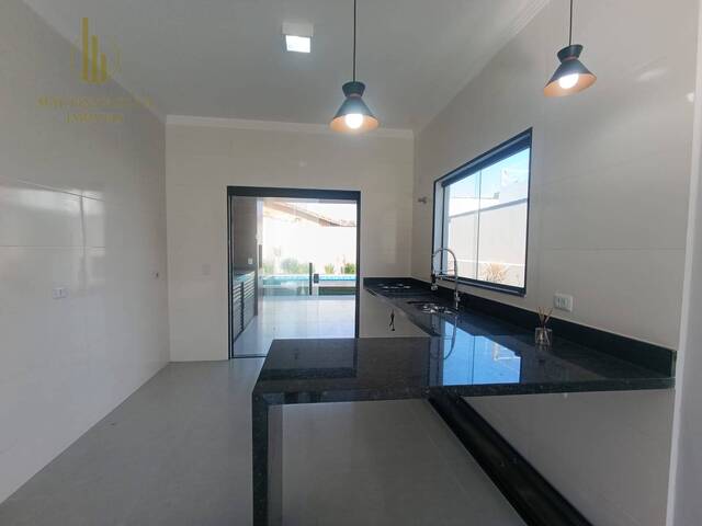 #C394 - Casa com Piscina para Venda em Itanhaém - SP - 3
