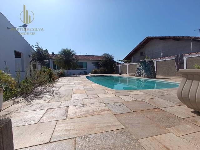 Casa com Piscina para Venda em Itanhaém - 4