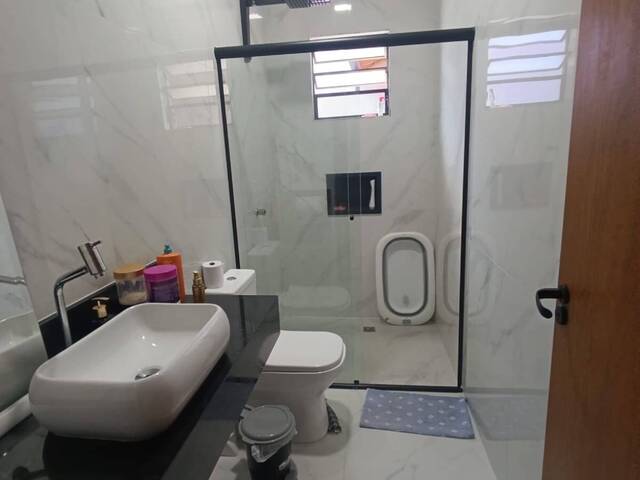 Casa para Venda em Itanhaém - 3