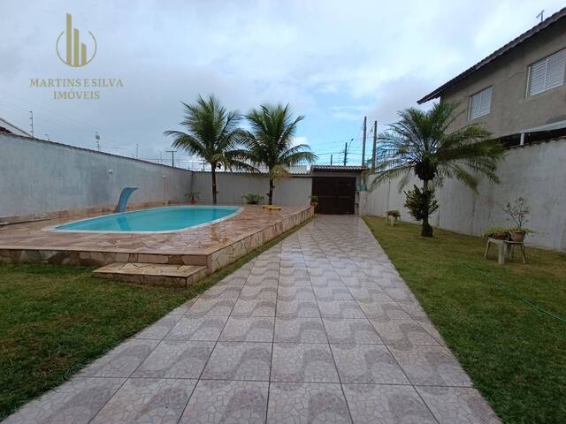 Casa com Piscina para Venda em Itanhaém - 5