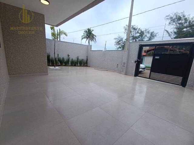Casa com Piscina para Venda em Itanhaém - 5