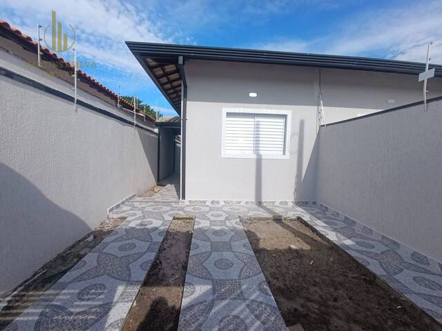 Casa para Venda em Itanhaém - 2