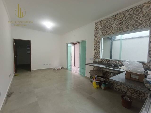 Casa com Piscina para Venda em Itanhaém - 4