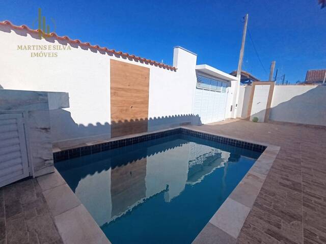 #C419 - Casa com Piscina para Venda em Itanhaém - SP - 2